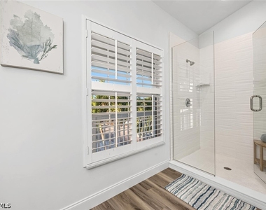2736 Gulfview Drive - Photo Thumbnail 14
