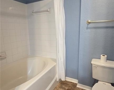 23520 Walden Center Drive - Photo Thumbnail 16