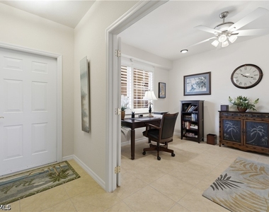 9631 Spanish Moss Way - Photo Thumbnail 2