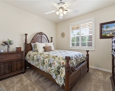 9631 Spanish Moss Way - Photo Thumbnail 5