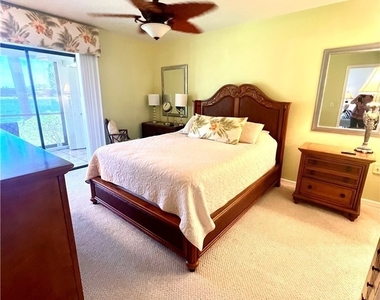 4240 Chantelle Drive - Photo Thumbnail 29