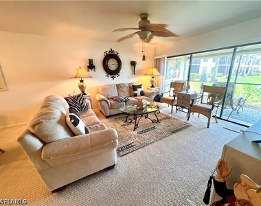 4240 Chantelle Drive - Photo Thumbnail 2