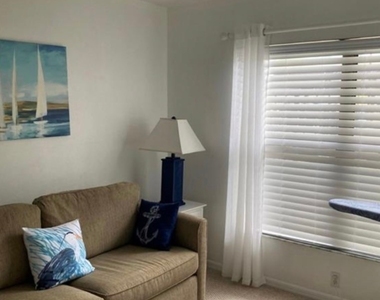 4240 Chantelle Drive - Photo Thumbnail 33