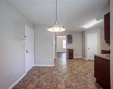 3039 Upland Spring Trace - Photo Thumbnail 7