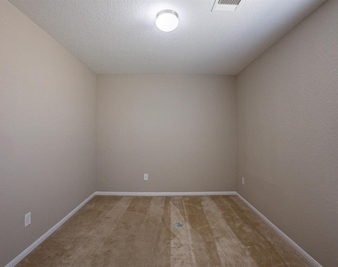 3039 Upland Spring Trace - Photo Thumbnail 16