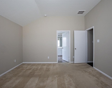 3039 Upland Spring Trace - Photo Thumbnail 22