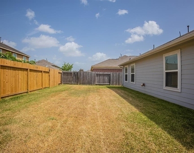 3039 Upland Spring Trace - Photo Thumbnail 24