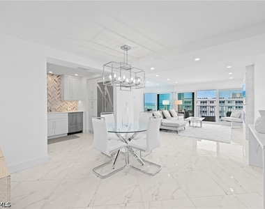 3443 Gulf Shore Boulevard N - Photo Thumbnail 6