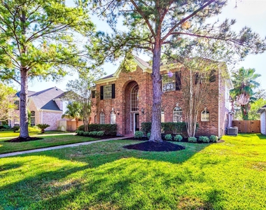 19911 Sky Hollow Lane - Photo Thumbnail 1