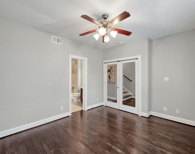 351 W 26th Street - Photo Thumbnail 38