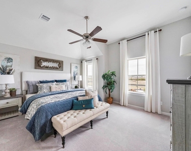 3206 La Rambla Drive - Photo Thumbnail 15
