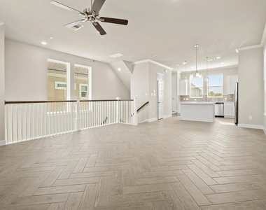 3206 La Rambla Drive - Photo Thumbnail 1