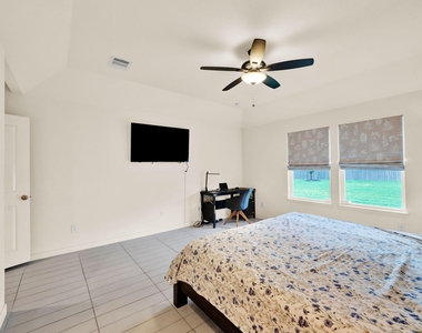 2503 Hagerman Court - Photo Thumbnail 18