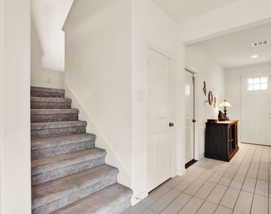2503 Hagerman Court - Photo Thumbnail 16