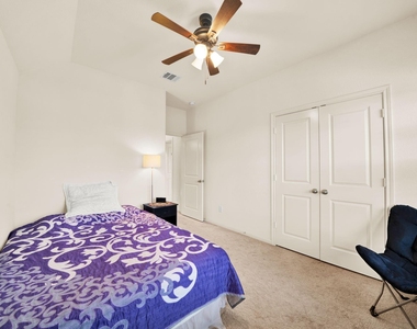2503 Hagerman Court - Photo Thumbnail 24