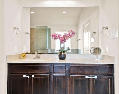 2503 Hagerman Court - Photo Thumbnail 19