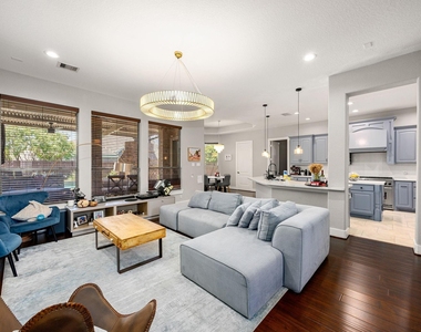 25207 Summer Chase Drive - Photo Thumbnail 7