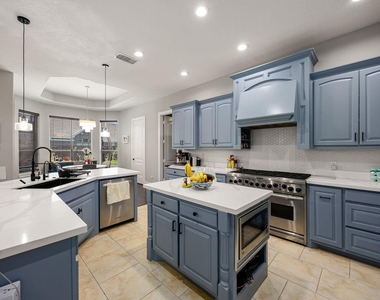 25207 Summer Chase Drive - Photo Thumbnail 11