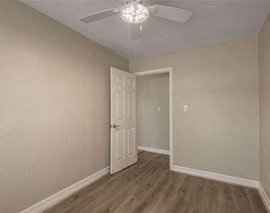 280 Crestmont Street - Photo Thumbnail 24