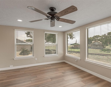 280 Crestmont Street - Photo Thumbnail 12