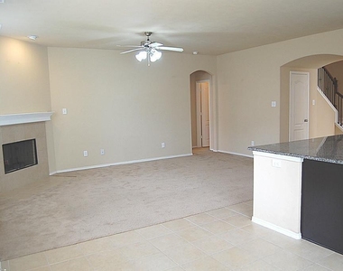 5634 Jay Thrush Drive - Photo Thumbnail 6