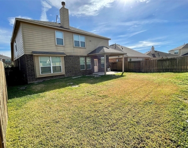 5634 Jay Thrush Drive - Photo Thumbnail 14