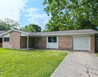 6123 Grape Street - Photo Thumbnail 1