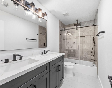 138 W Stockbridge Landing Circle - Photo Thumbnail 28