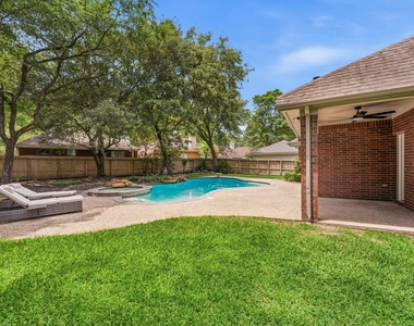 138 W Stockbridge Landing Circle - Photo Thumbnail 39