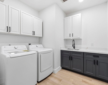 138 W Stockbridge Landing Circle - Photo Thumbnail 20