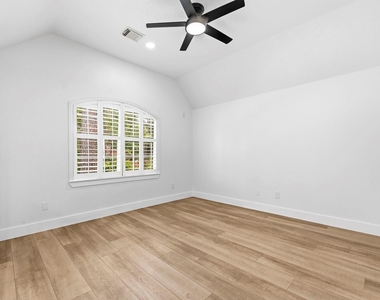 138 W Stockbridge Landing Circle - Photo Thumbnail 21
