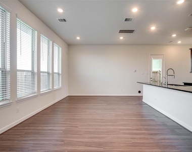 22746 Sutherland Bend Lane - Photo Thumbnail 16