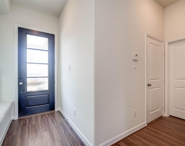 22746 Sutherland Bend Lane - Photo Thumbnail 4