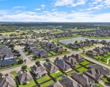 9306 Atwood Ridge Lane - Photo Thumbnail 21