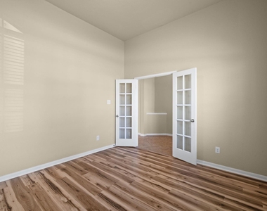 9306 Atwood Ridge Lane - Photo Thumbnail 4