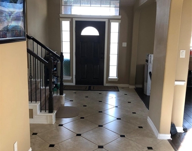 6323 Falling Briar Lane - Photo Thumbnail 6