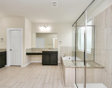 28215 Shorecrest Lane - Photo Thumbnail 29