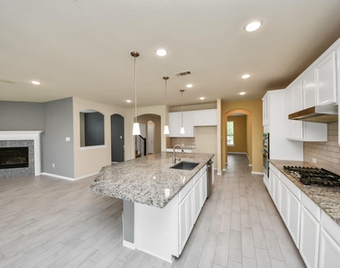 28215 Shorecrest Lane - Photo Thumbnail 12