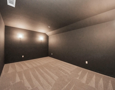 28215 Shorecrest Lane - Photo Thumbnail 33