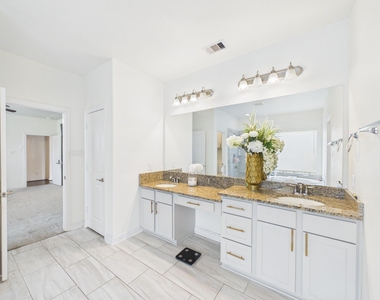 24711 Miltonwood Street - Photo Thumbnail 22