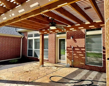 3131 Valley Court - Photo Thumbnail 27