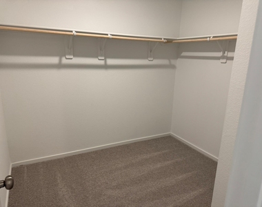 706 Zuppino Lane - Photo Thumbnail 11