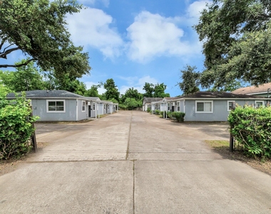 3914 Hoffman Street - Photo Thumbnail 3