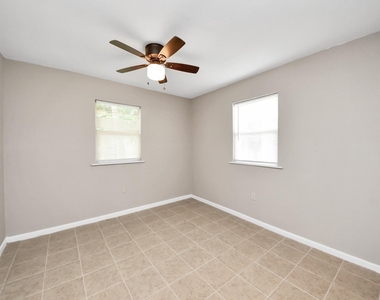 3914 Hoffman Street - Photo Thumbnail 21