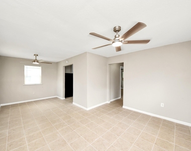 3914 Hoffman Street - Photo Thumbnail 8