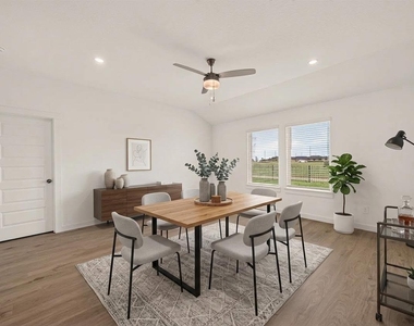 3827 Pierce Place Lane - Photo Thumbnail 4