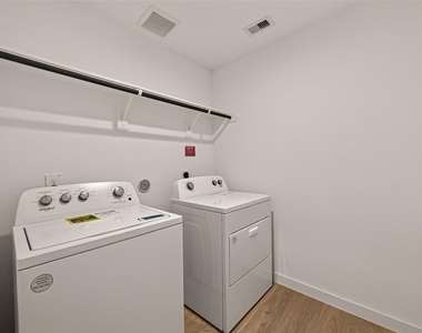3827 Pierce Place Lane - Photo Thumbnail 35