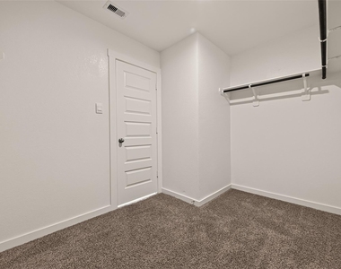 3827 Pierce Place Lane - Photo Thumbnail 36