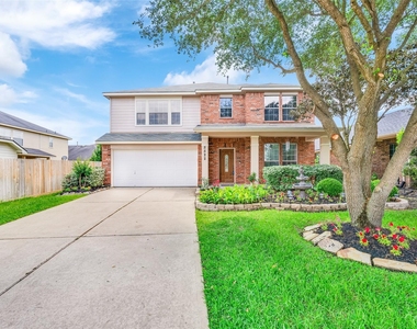 5522 Brookhollow Oaks Trail - Photo Thumbnail 1