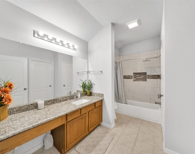 5522 Brookhollow Oaks Trail - Photo Thumbnail 27
